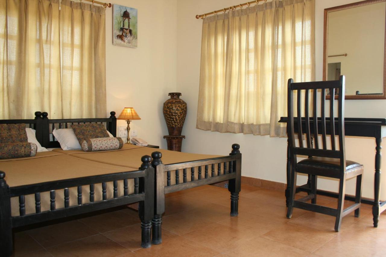 Tiger Safari Resort Sawai Madhopur Exteriör bild
