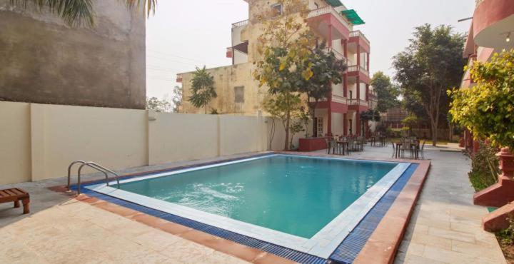 Tiger Safari Resort Sawai Madhopur Exteriör bild